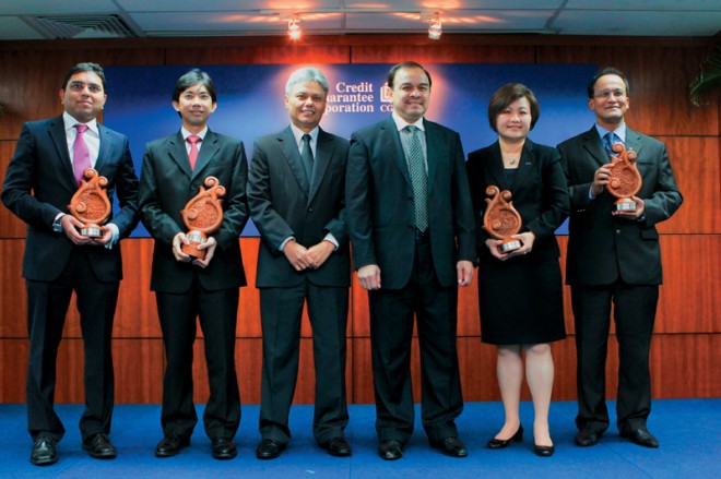 2012-Top-SMI-Supporter-Award-Group-Edit